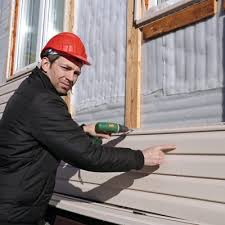 Best Aluminum Siding Installation  in Clive, IA